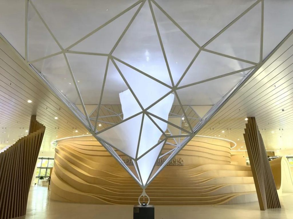 展覽公司如何設(shè)計(jì)讓人過(guò)目不忘的展臺(tái)插圖 展覽公司如何設(shè)計(jì)讓人過(guò)目不忘的展臺(tái)插圖